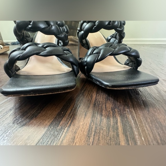 BCBGeneration Finaa Double Braided Wide Block Heel Sandal Black Sz 10 - Picture 7 of 7